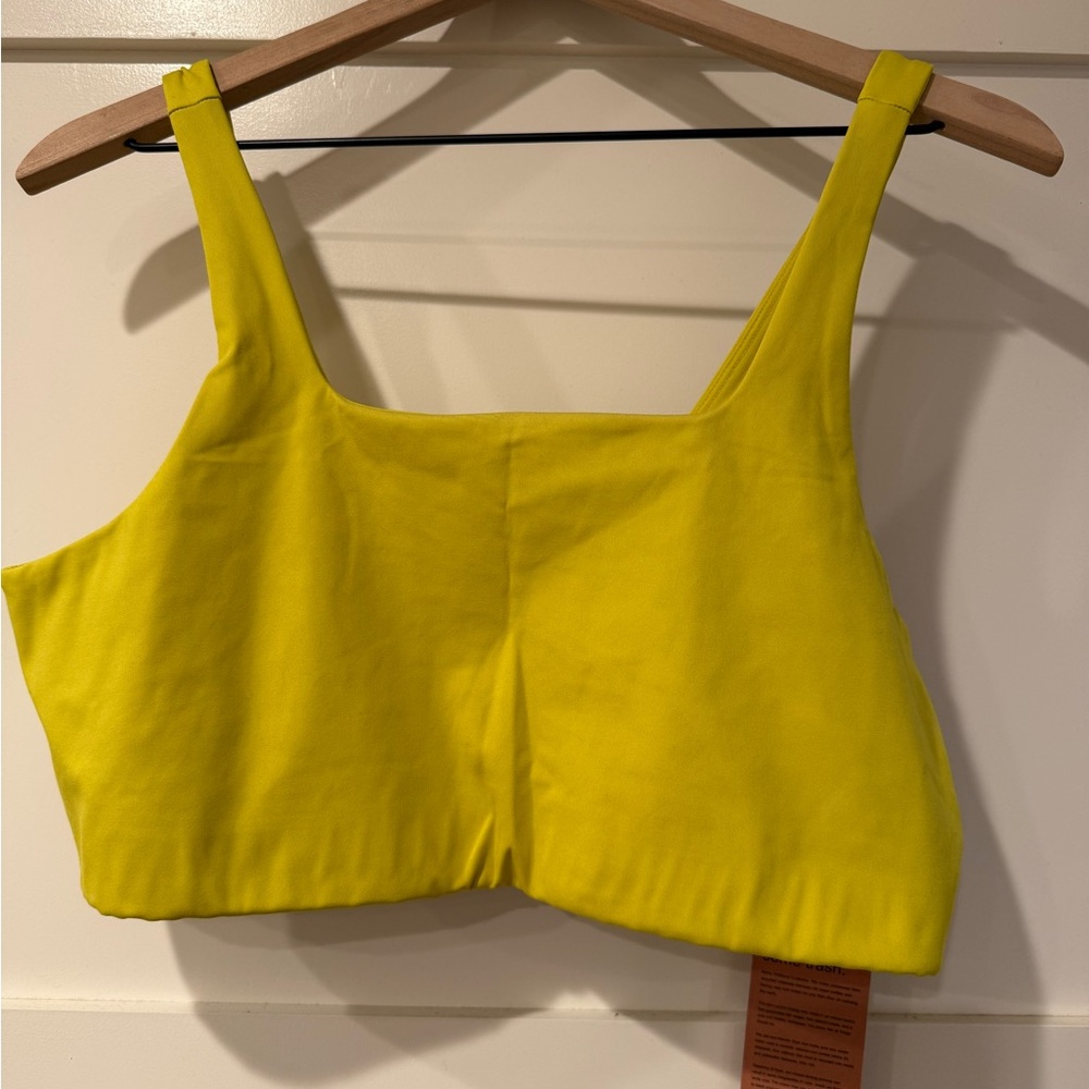 Girlfriend Collective Tommy Cropped Bra